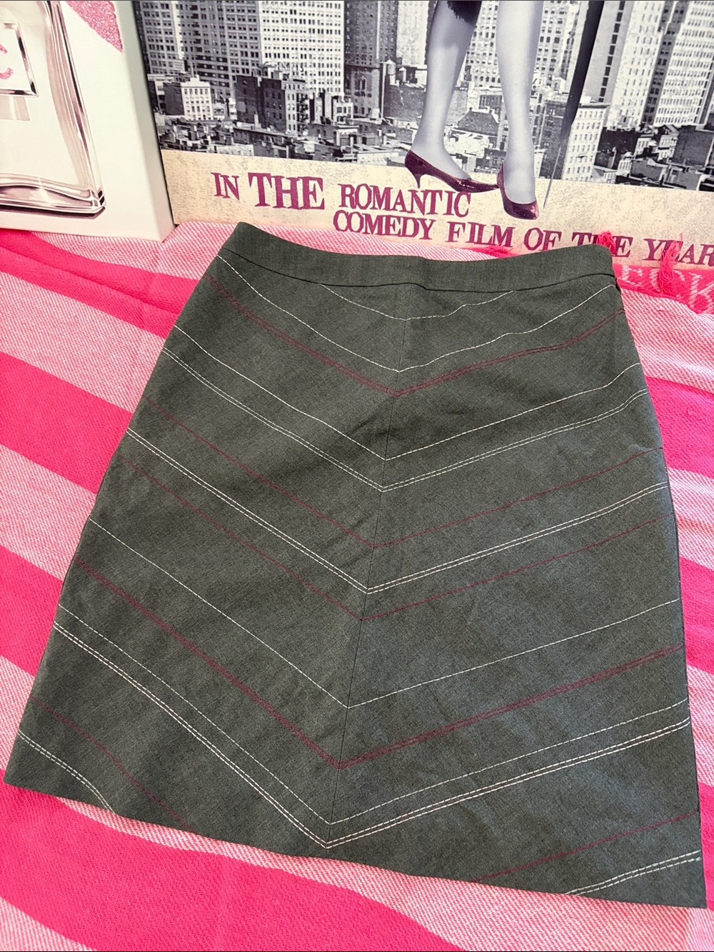 Ann Taylor gray Chevron A-Line Skirt